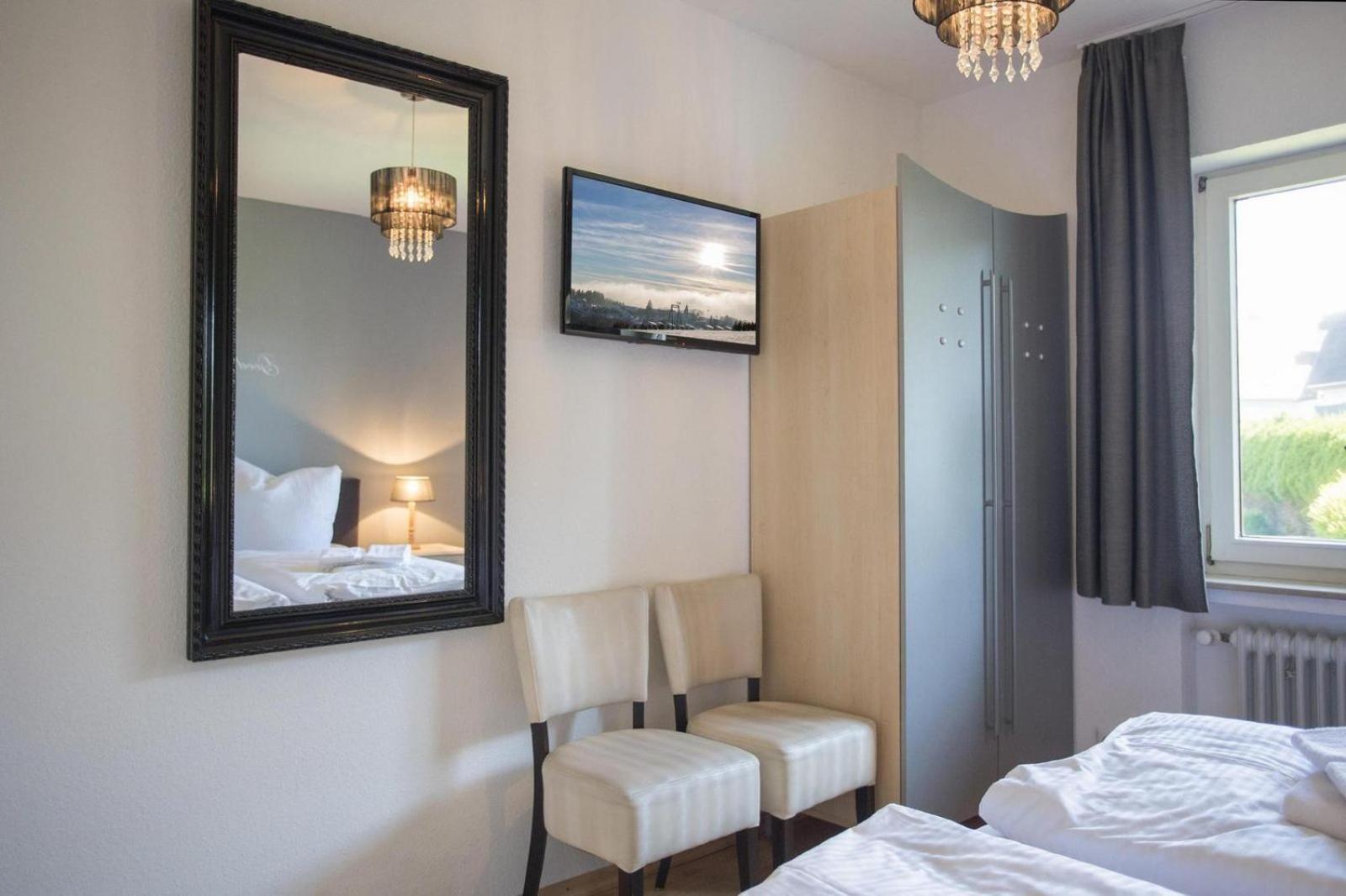 Ferienwohnung 'Kleine Auszeit Winterberg' - Am Herrenskoepfchen 4 Winterberg Phòng bức ảnh